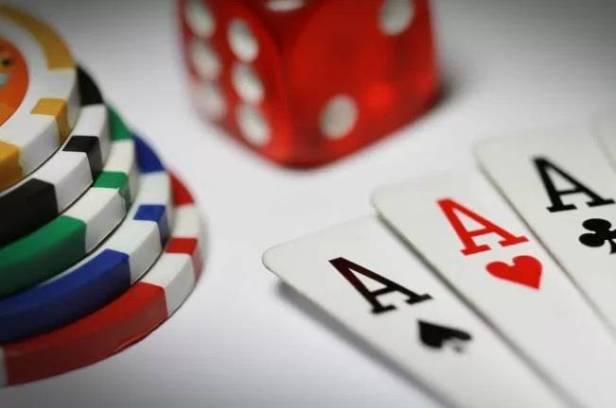 Tips penting dalam bermain poker online1